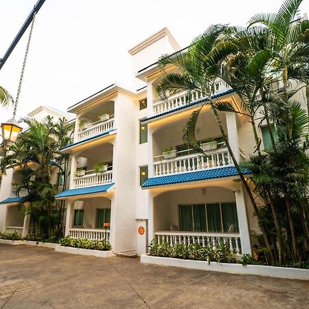 Hotel Zone Connect Calangute à Vieux-Goa Extérieur photo