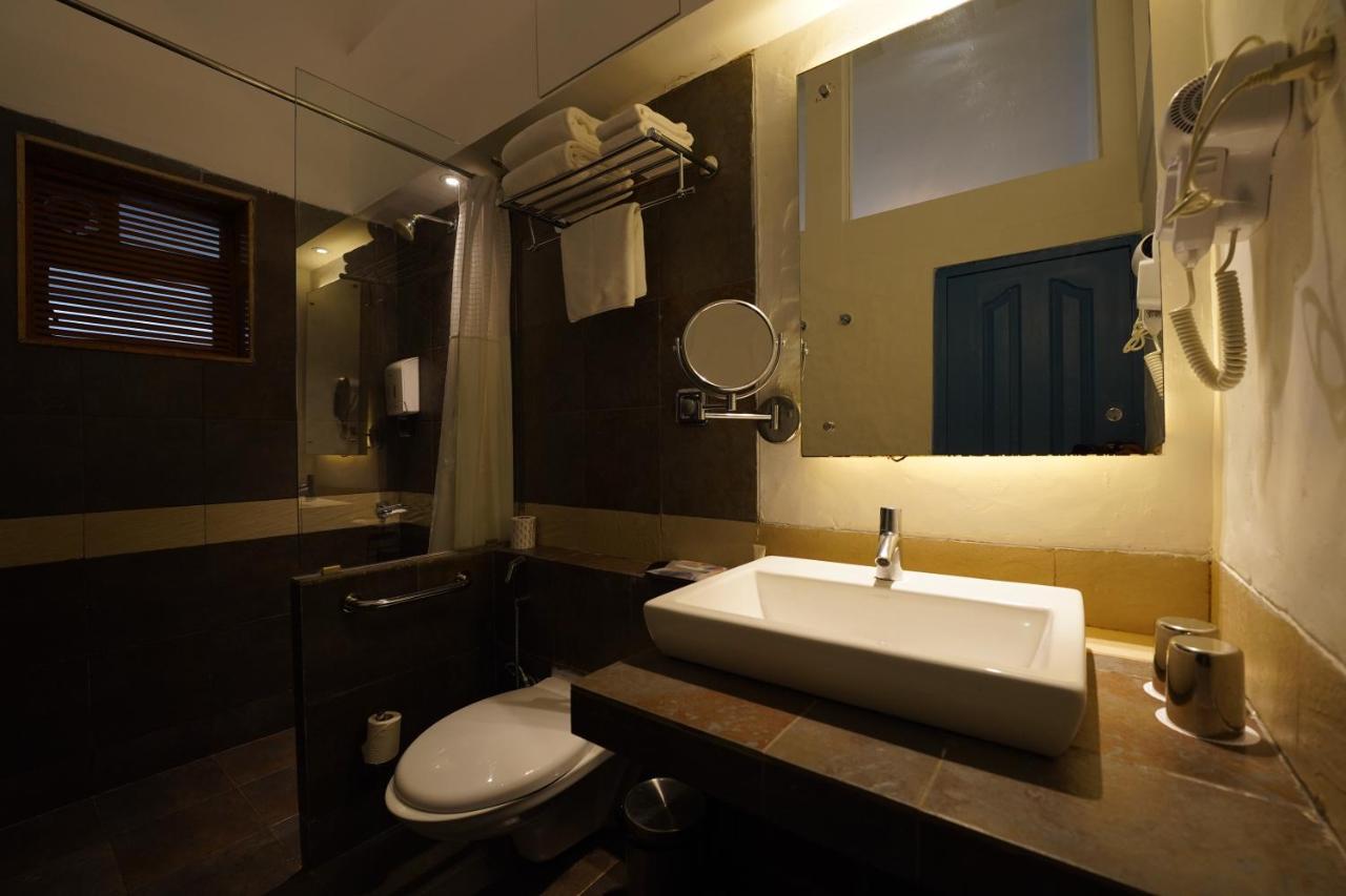 Hotel Zone Connect Calangute à Vieux-Goa Extérieur photo